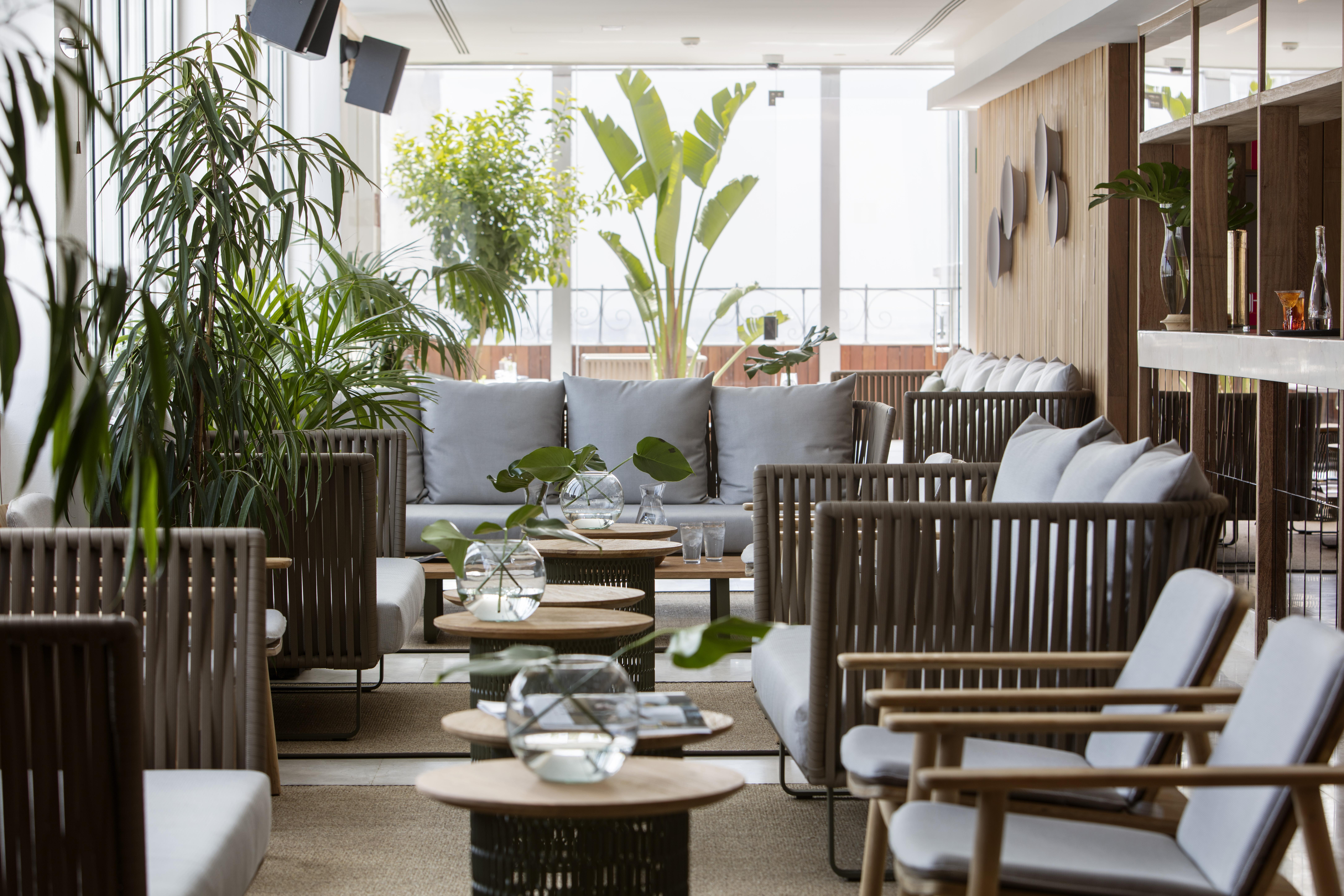 Me Madrid Reina Victoria By Melia — Bilder 1